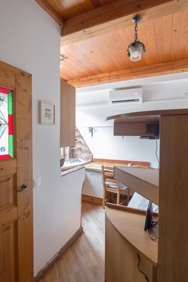 Cozy, Bright And Affordable Single Studio - Free Parking 류블랴나 외부 사진